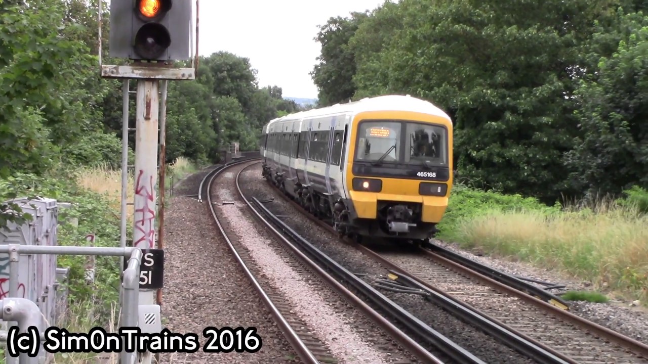 Trains at Penge East (1st August 2016)