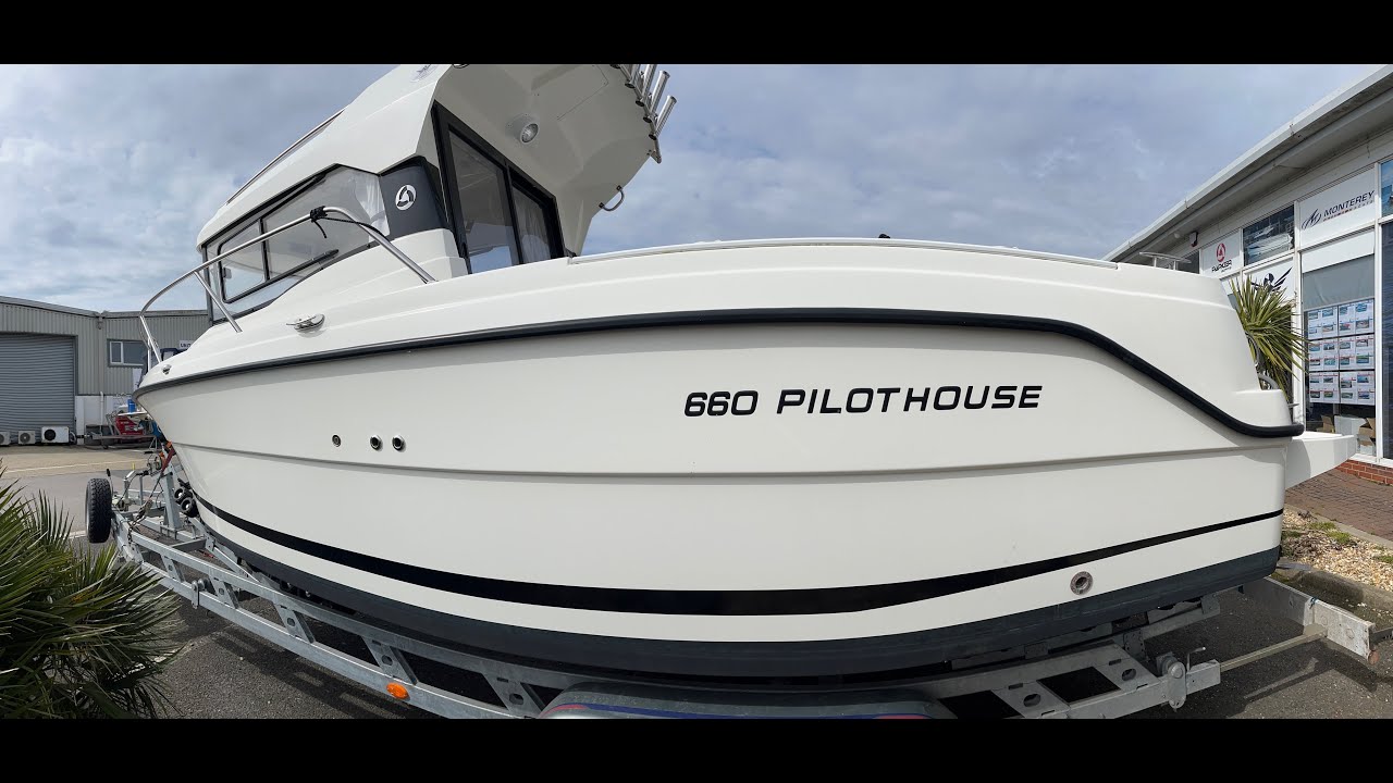 Come with us around the Parker 660 Pilothouse | FOR SALE