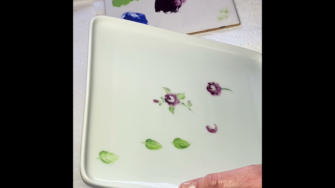 Painting on porcelain for beginners - the Dresden leaf and the Dresden rose for beginners