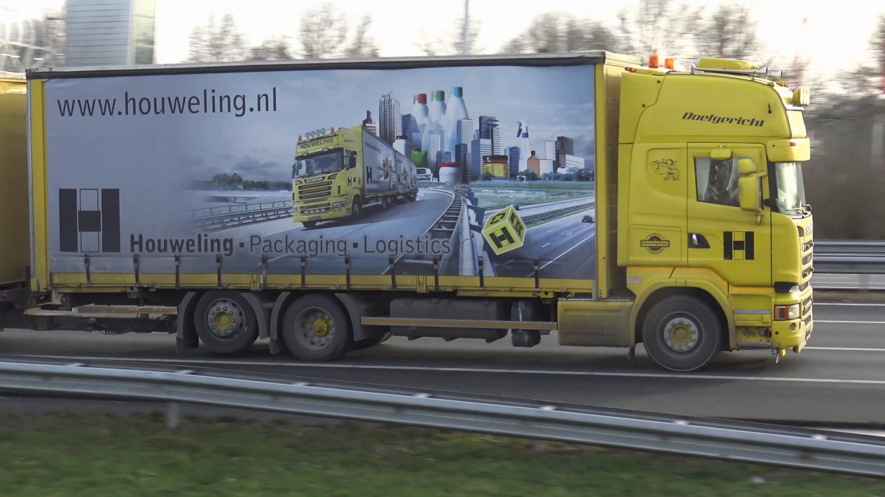 V8 Scania on the road 1