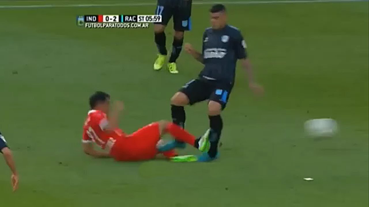 PATADAS INOLVIDABLES EN EL FÚTBOL ARGENTINO (PARTE 4)