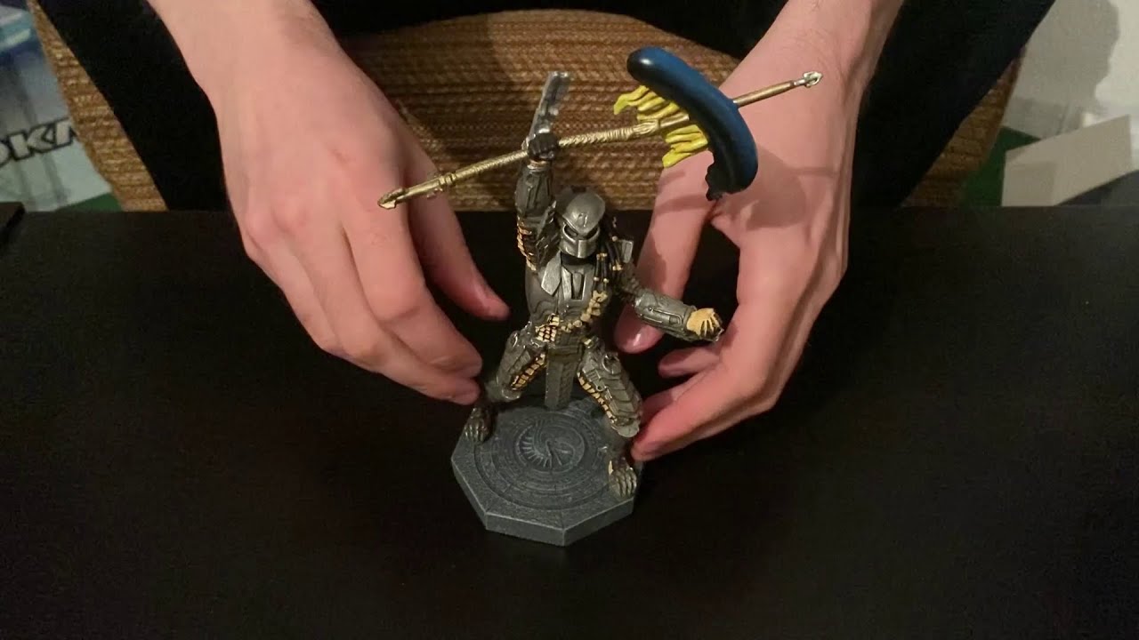 Eaglemoss Predator Scar figure unboxing