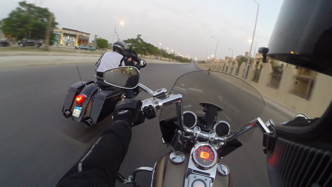 Drag racing Harleys