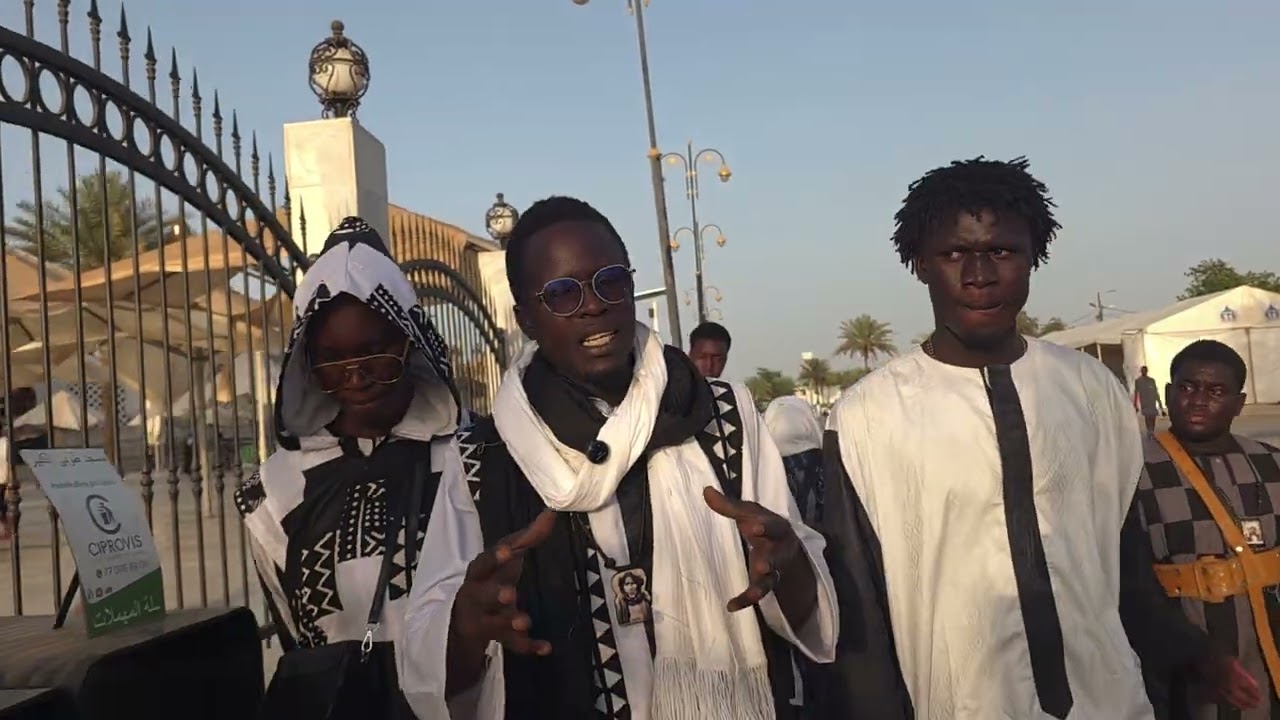 Waxtaané Serigne Touba ak Mame Cheikh Ibra, avec Baye Zale Diaw. A la ville Sainte de Touba.