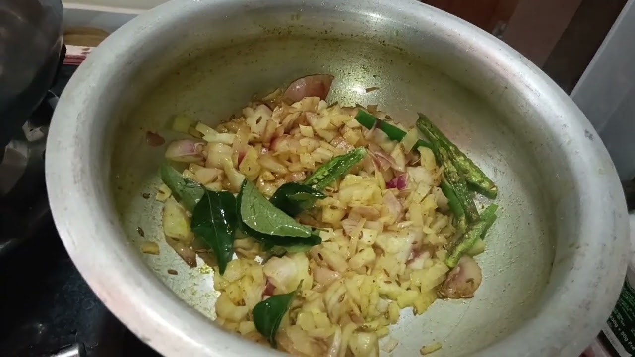 Guddu (egg) pulusu