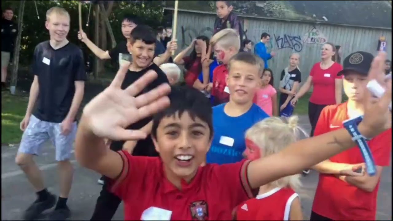 Valhøj Skole OL2024   indmarch