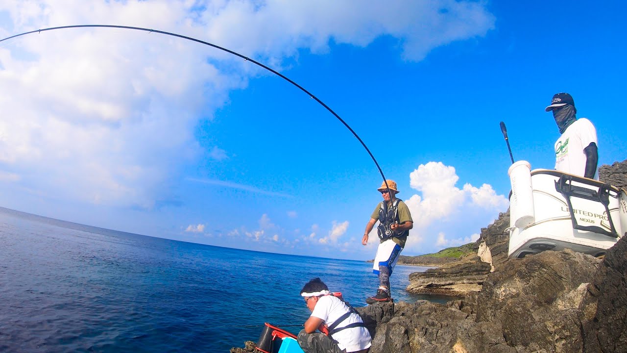 【初級】辺戸岬で大物を狙い4キロの怪魚を釣り上げた…スーフチ遠征
