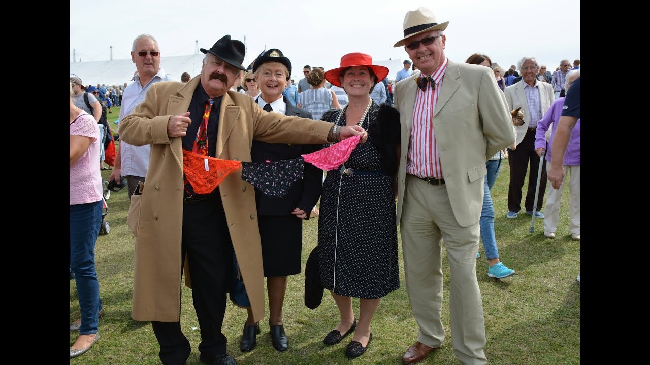 Lytham 1940's War Weekend, Aug 2017. 40's Music, Dance, Fashion and Hair. Pure Style. HD Video+pics