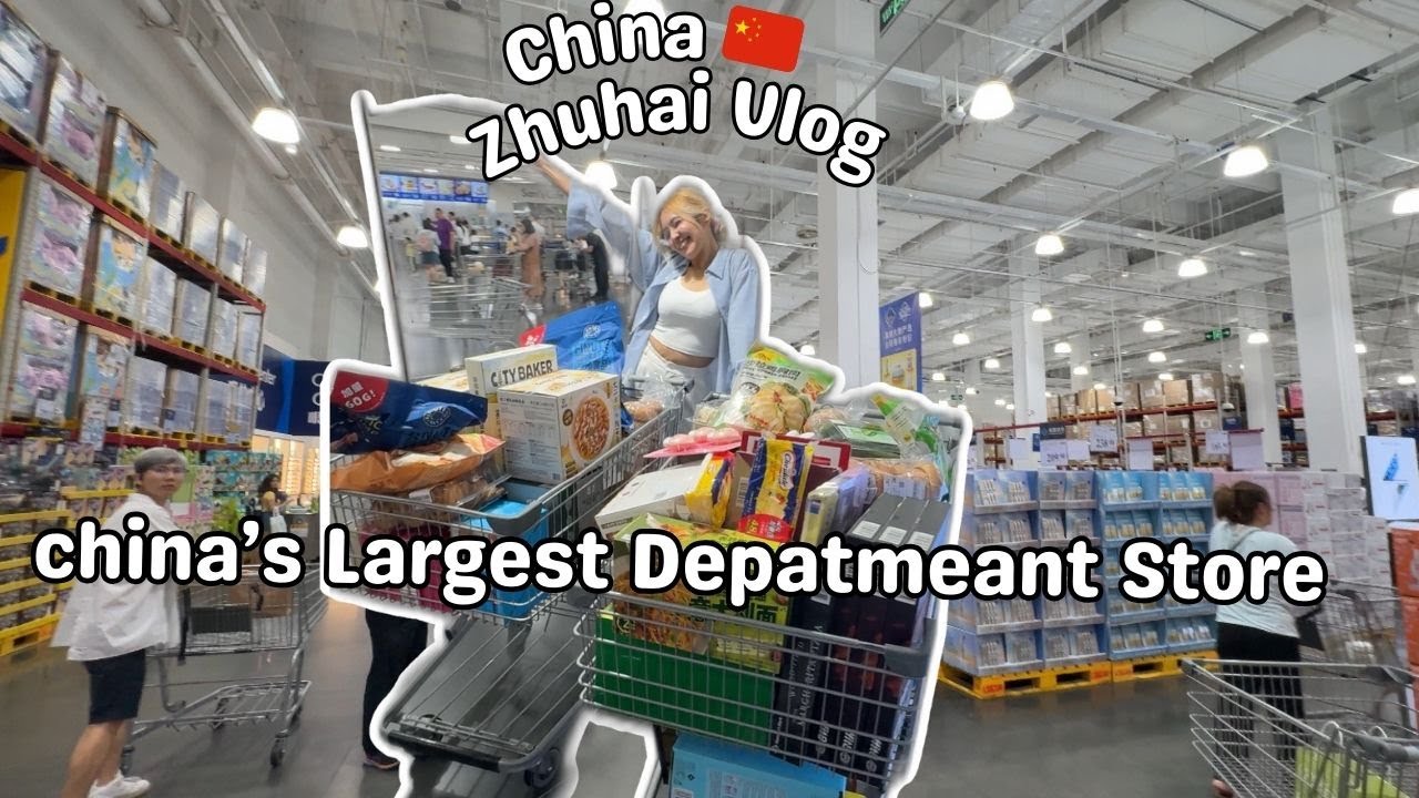 INSIDE China's LARGEST Department Store in Zhuhai
