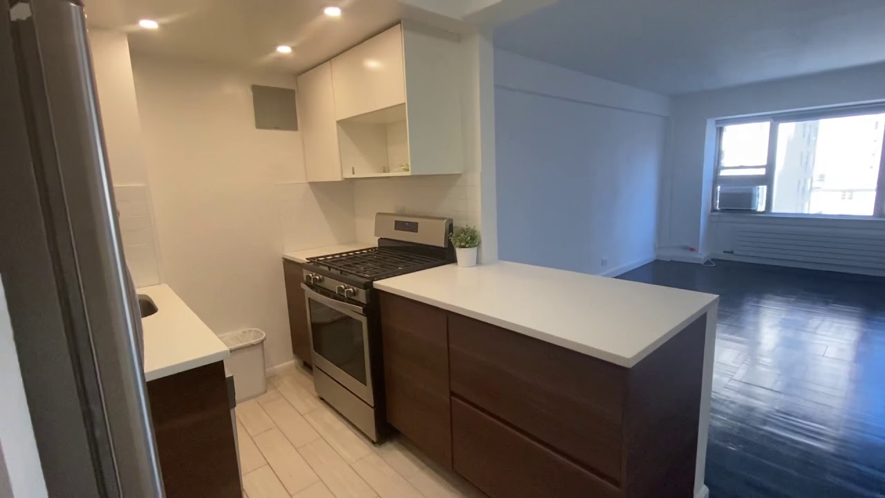 288 Lexington Ave 12B 1Br/1bath for sale