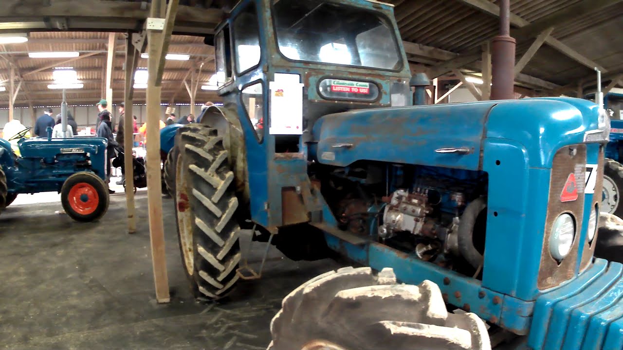 1963 Roadless Fordson Super Major 4WD 3.6 Litre 4-Cyl Diesel Tractor (54 HP)