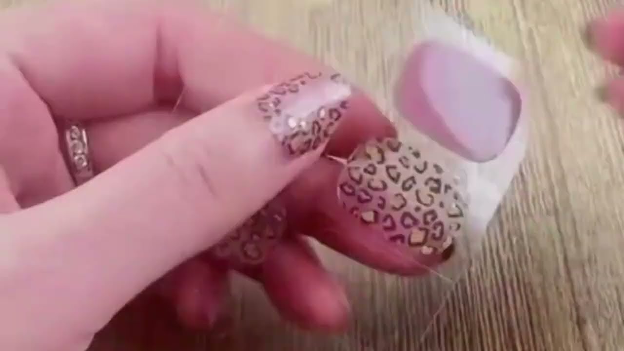 Amberle Semi Cured Gel Nail Strips#diygelnails #semicuredgelnailsticker #summernails #glitternails