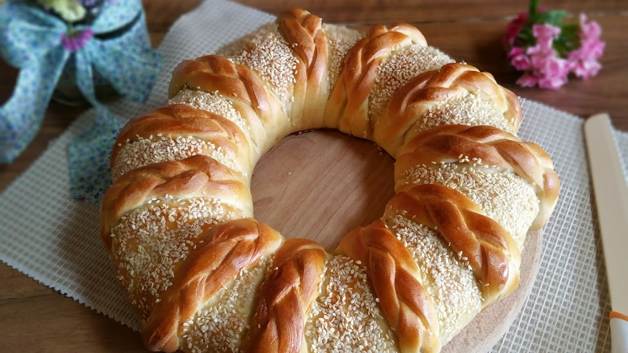 Corona di Pasqua, sofficissima RICETTA SEMPLICE