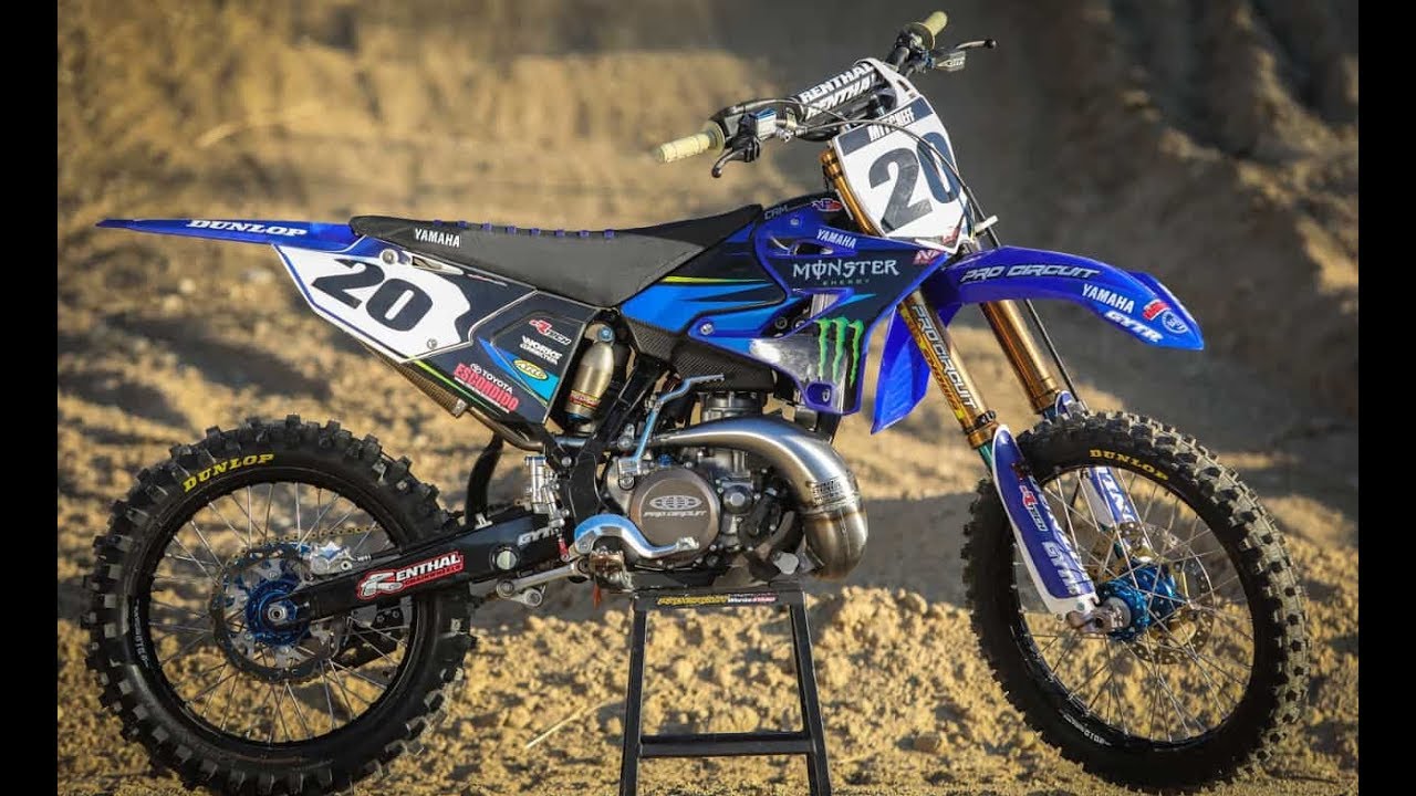 Deluxe Yamaha YZ250 2 Stroke Build - Motocross Action Magazine