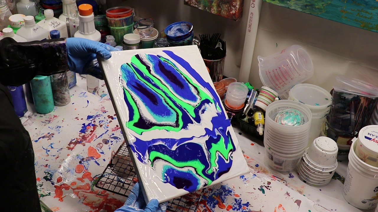 BUTTERFLY ACRYLIC POUR TECHNIQUE IN BLUE