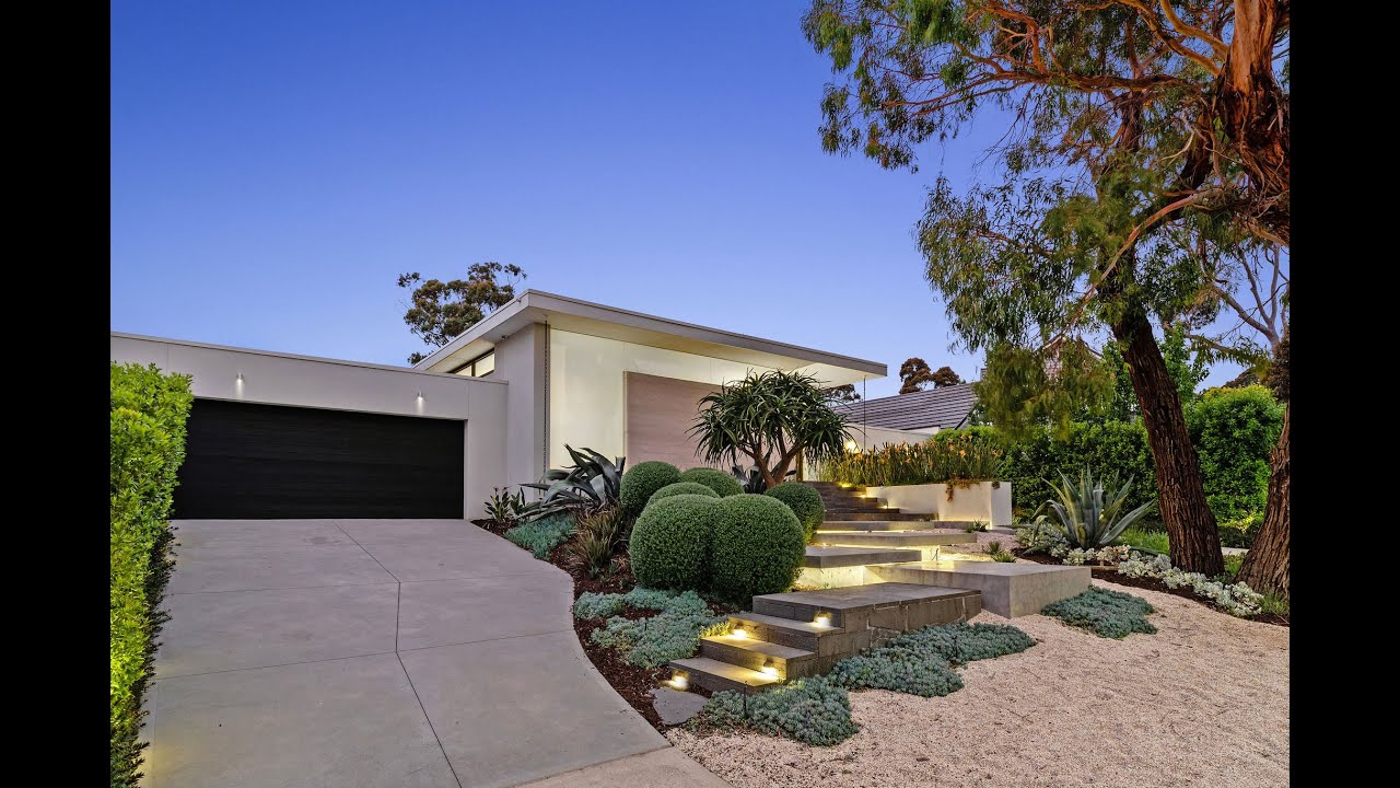 24 Glen Shian Lane, Mount Eliza - RT Edgar Peninsula