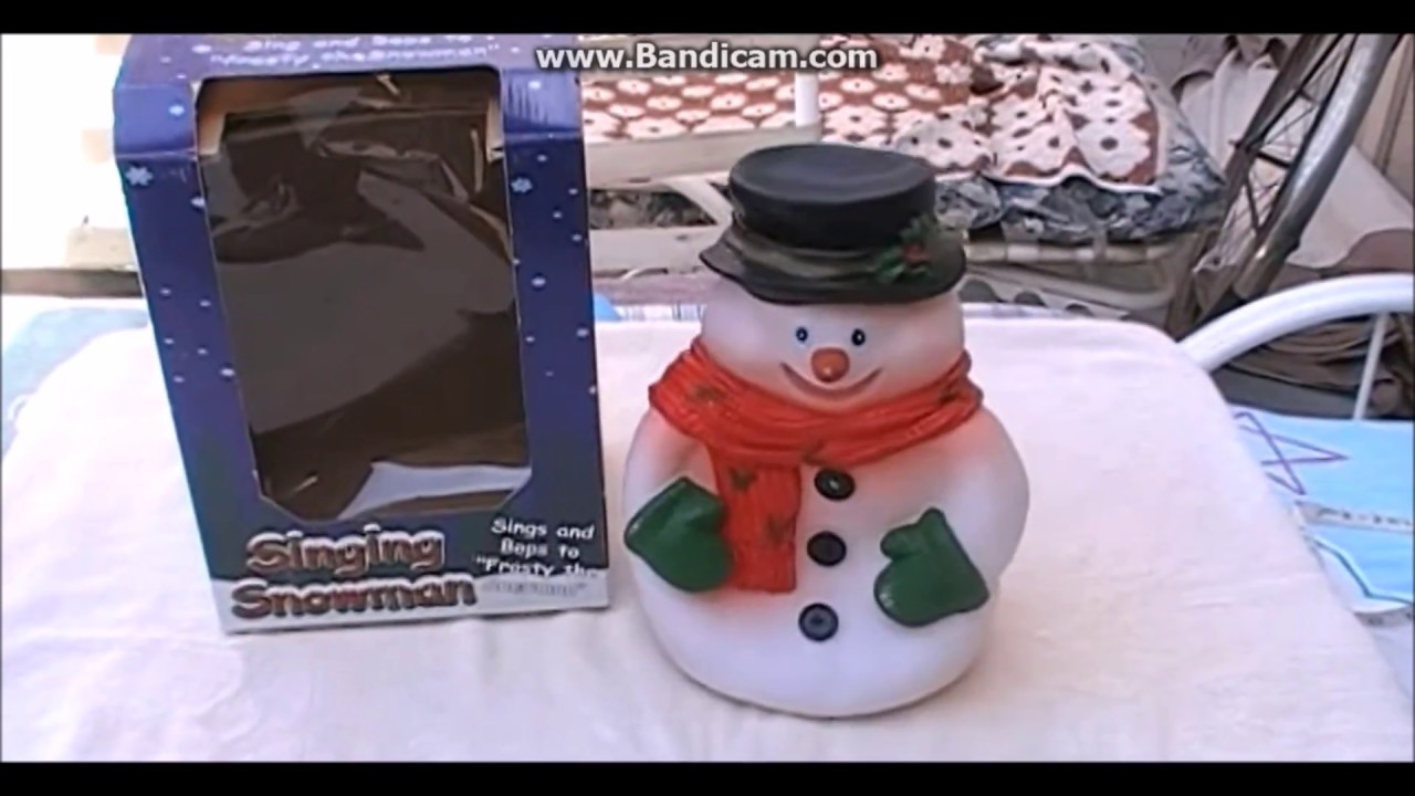 China Fake and Knock Off Animated Christmas Stuff and Dancing Santas part 2