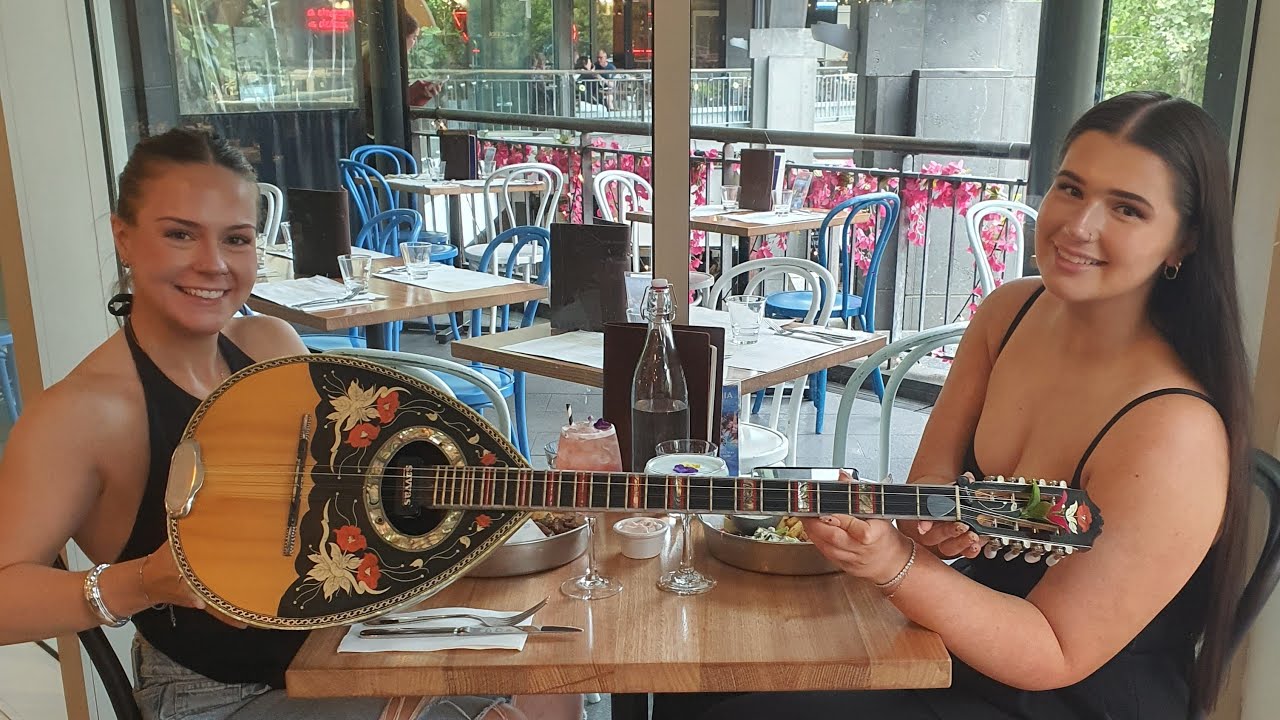 SpRoss Entertainment is live at YASSAS Southbank Melbourne Friday and every Friday 🥰🇬🇷🎶💕