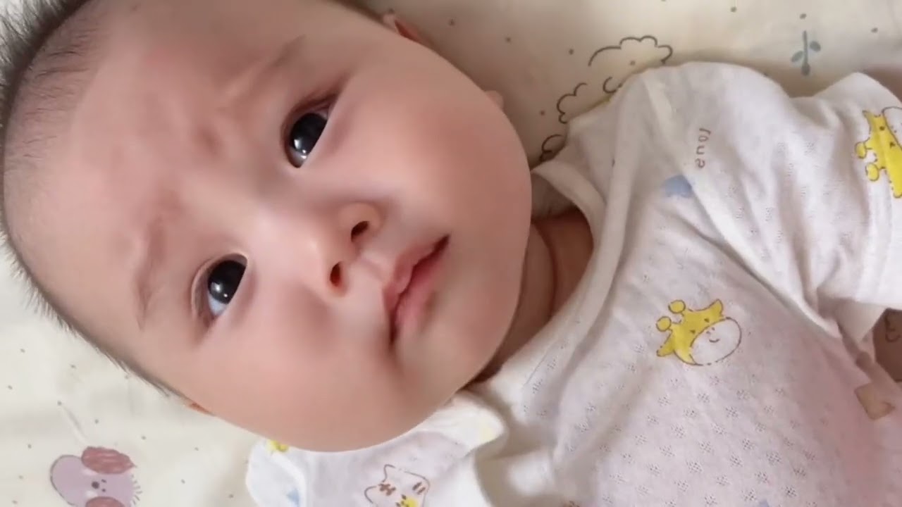 Lovely baby smile always make the day happy 😊 