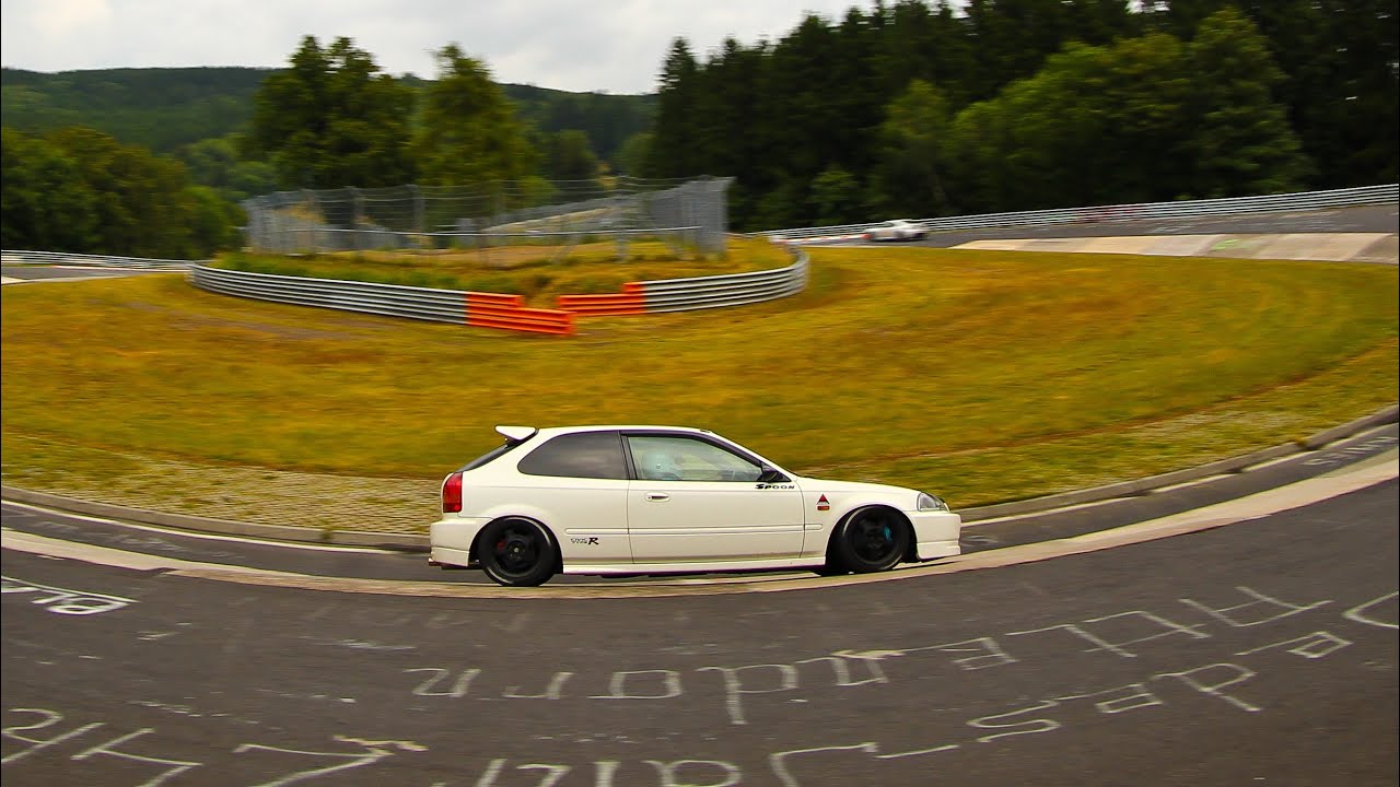 Honda Civic Type R EK9 Built B18C 200whp Nurburgring Lap 9min 40sec with crash
