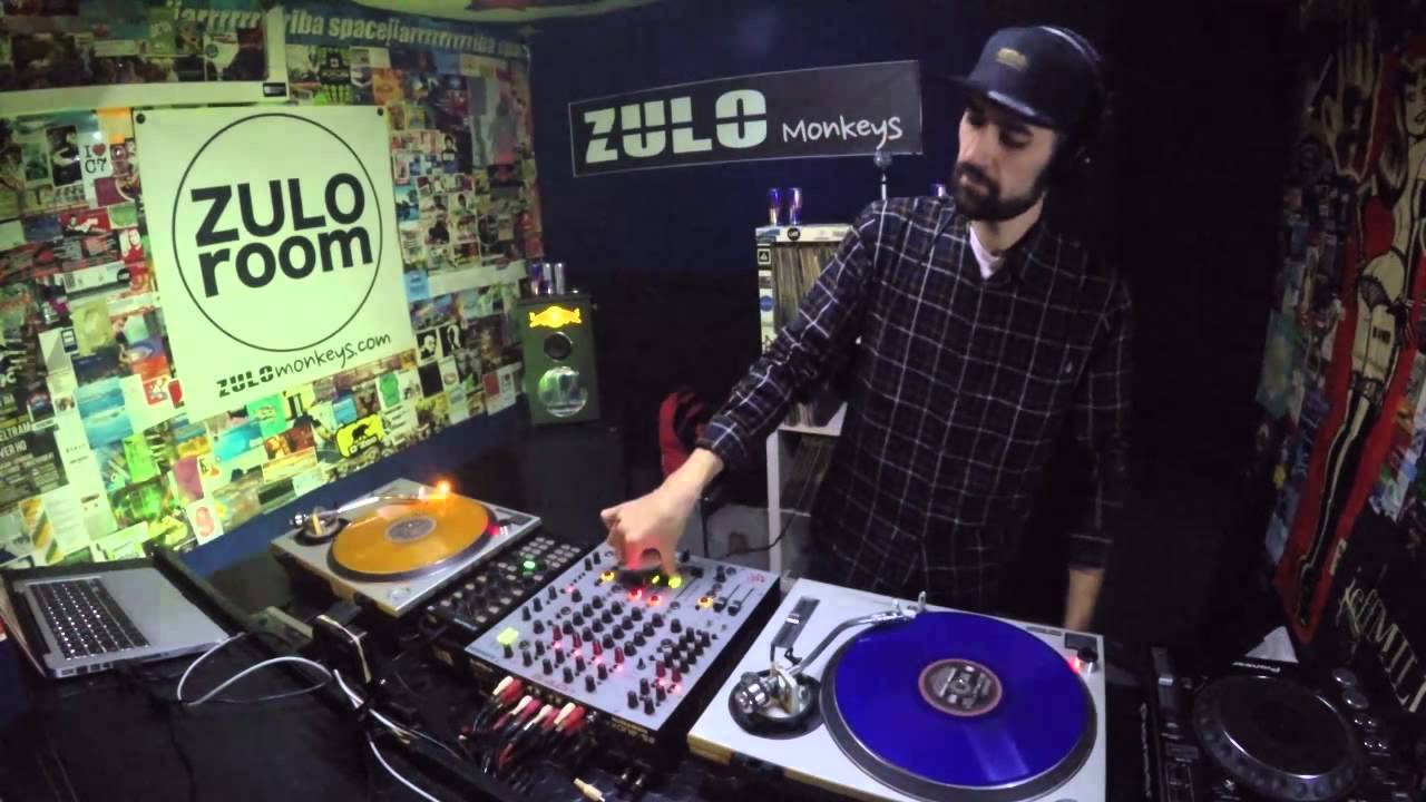 Luisjause (Zulo Room)