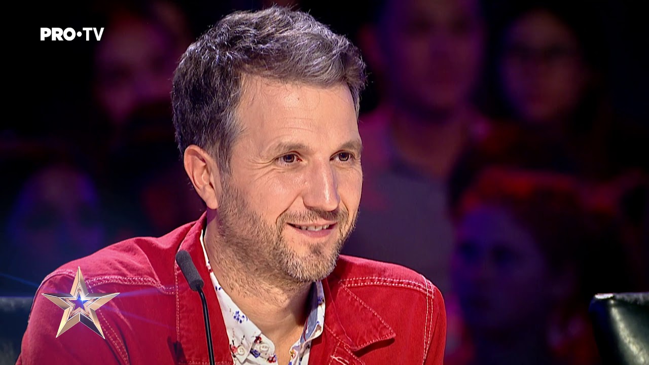 Incredibil ce dexteritată are la acordeon | Elvis Buruiană - Românii au Talent