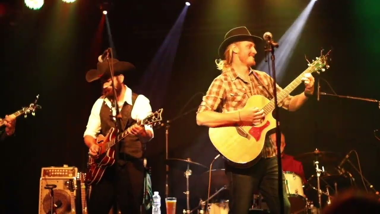 Smoke & the Poet- The Grin- Live at Jammin Java