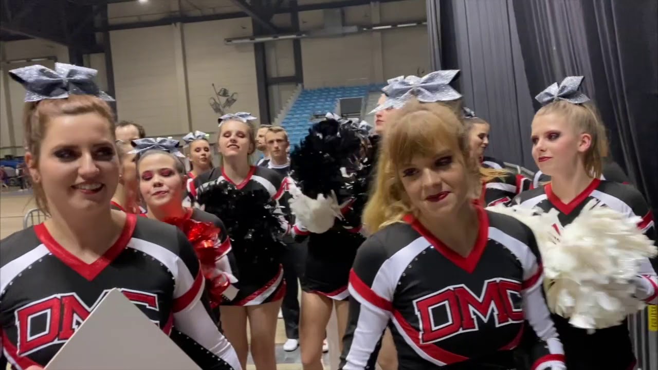 #dmcyousoon RM VLOG - Lunatics Cheerleader