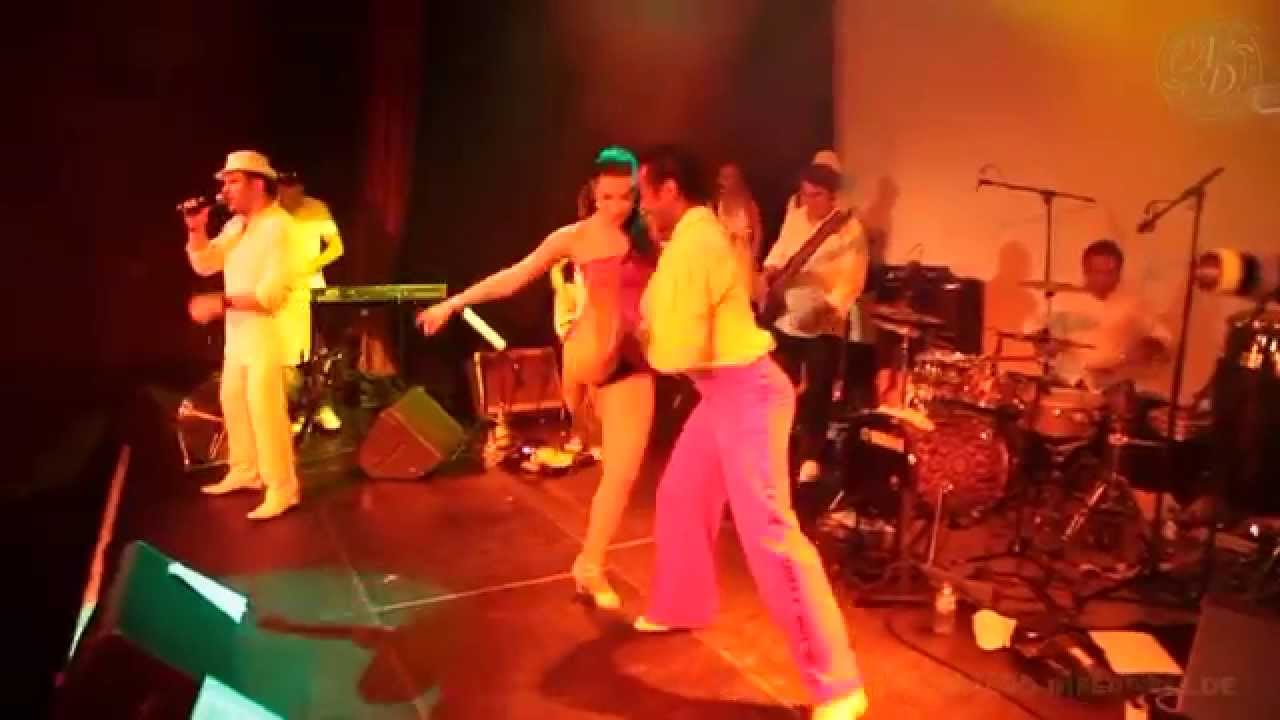 Salsa ‚Human Nature‘ von Algo diferente mit Ivana Scavuzzo & Orlando Haridas