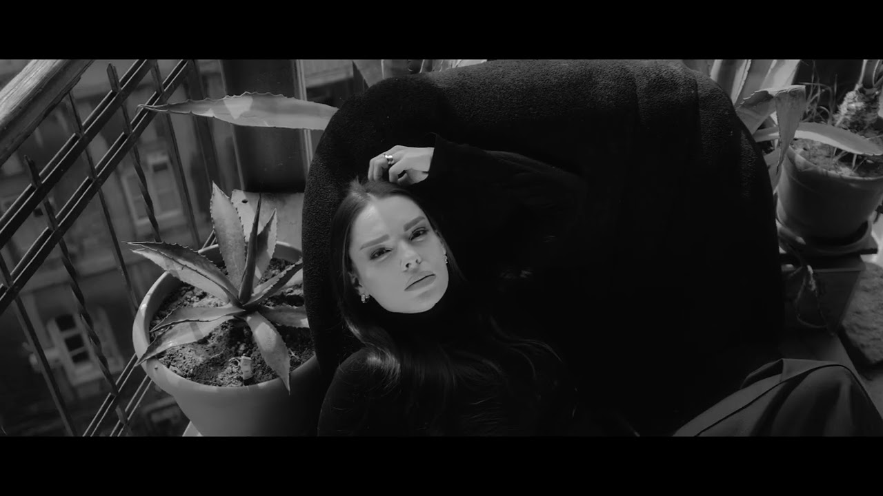 Rilaya - Yenə Də Fikrimdəsən (Rəsmi Musiqi Videosu)
