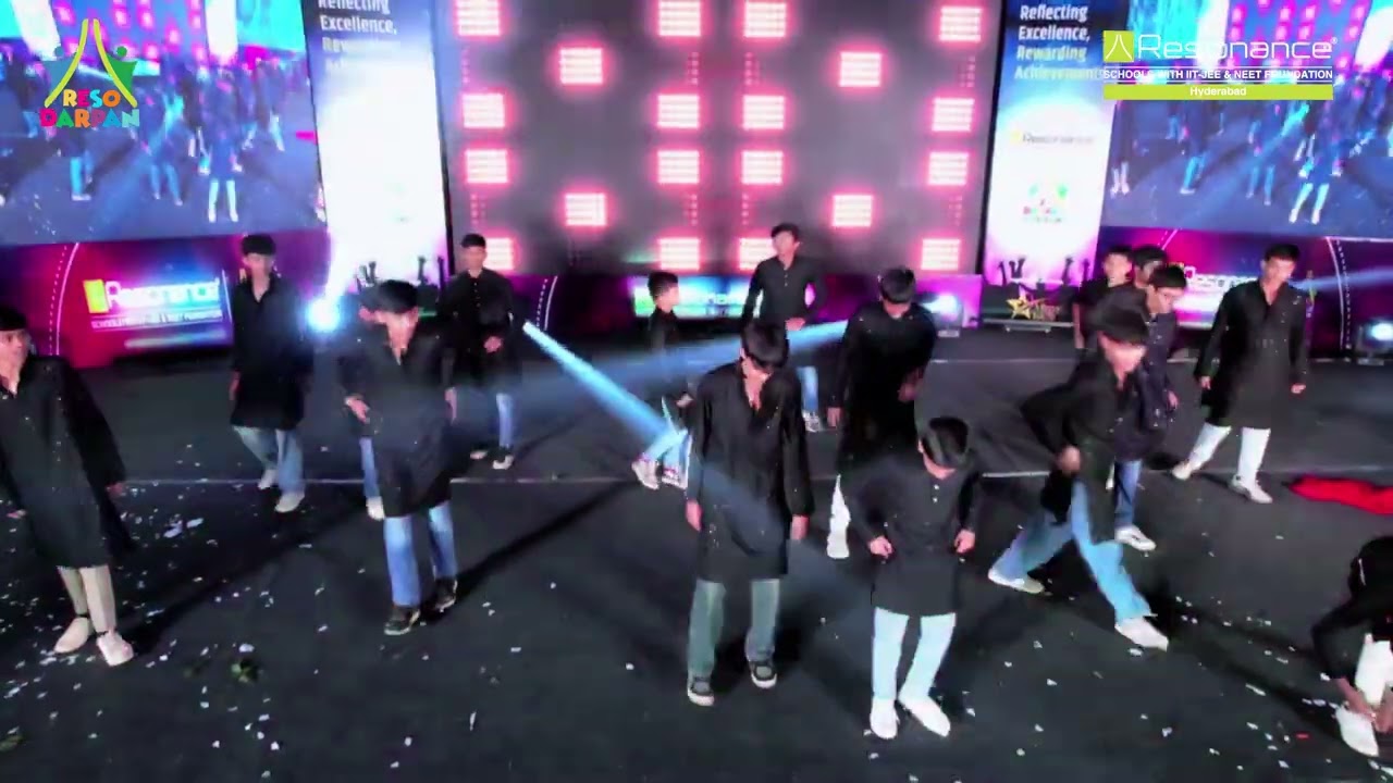 Reso Darpan 2025 | Energetic Student Dance Performance