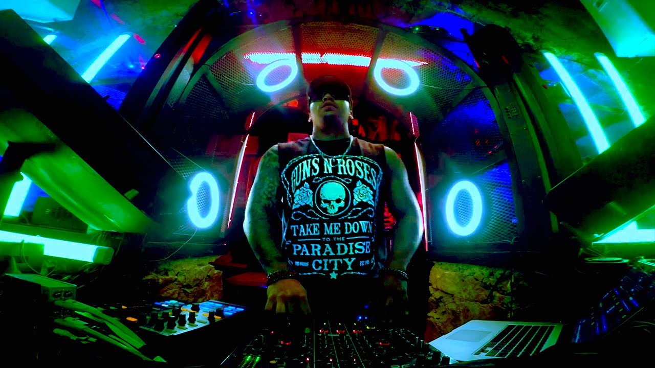 Hoz42 | Progressive Techno DJ Set @ssurrealnightclub 4k