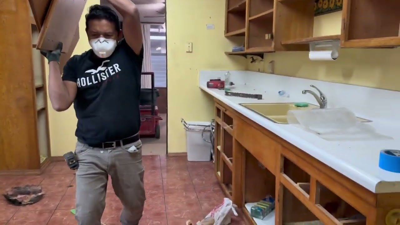 Remodelación de mi casa primer día ,demolición 