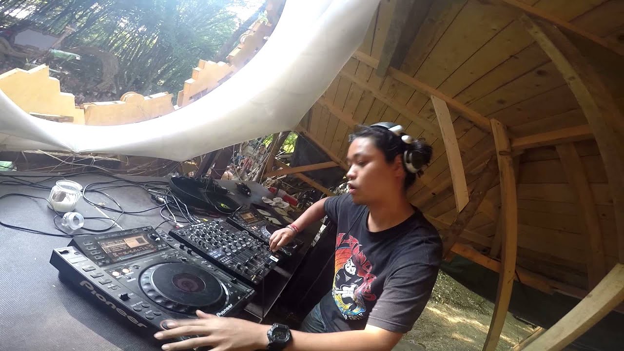 YUYA (Antu Records) @Modem Festival 2015 ♯2