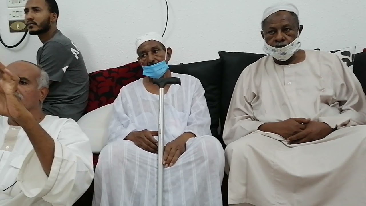 ليالي المدينة المنورة انشاد المادح نيازي بحضور سيدي شيخ أسامة الشيخ حمزة