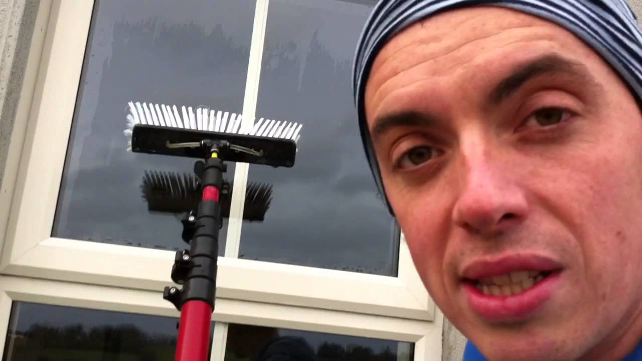 How to water fed pole perfect. Window cleaning