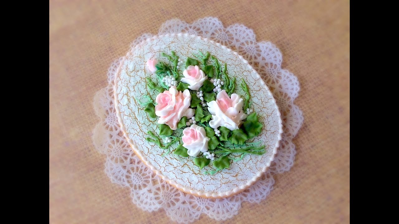 How I made crackled background on cookies. Flower Easter eggs cookies.