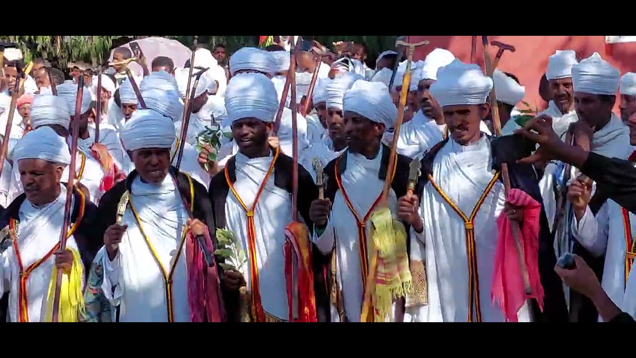 ቅዱስ ላሊበላ ከዋክብተ ደብረ ሮሃ  Saint Lalibela, Ethiopia