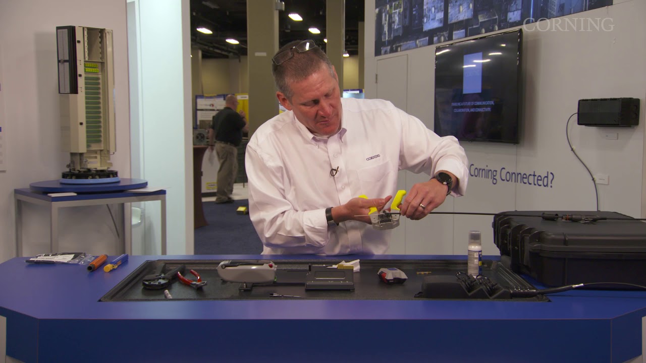 OptiTap® Field-Installable Connector Installation on ROC 900 Drop