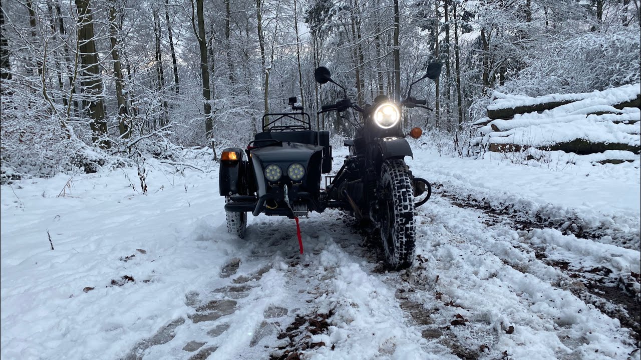 Ural Gespann Endlich Schnee ❄️ - ural Sidecar