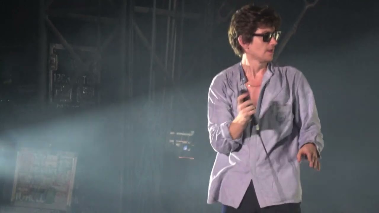 Arctic Monkeys - Arabella (Sziget Fesztivál, 2022.08.15.)
