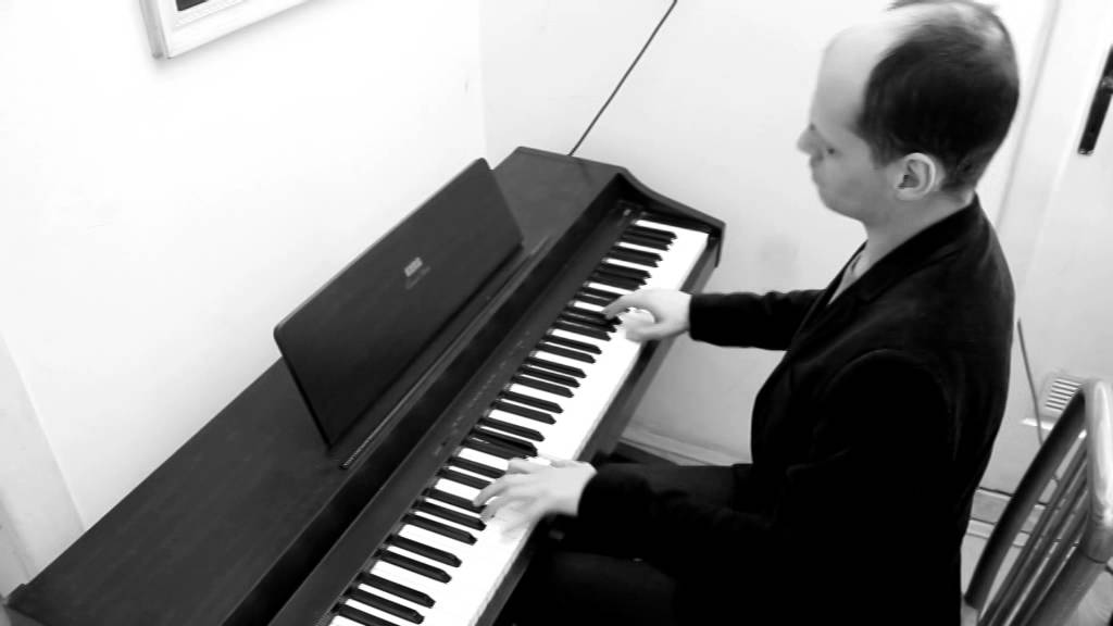 LEPA BRENA - UDJI SLOBODNO ( PIANO COVER) 2015.