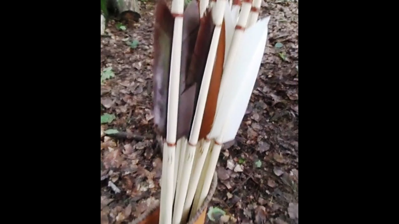 Holzpfeile mit Zweifachbefiederung / Erster Test