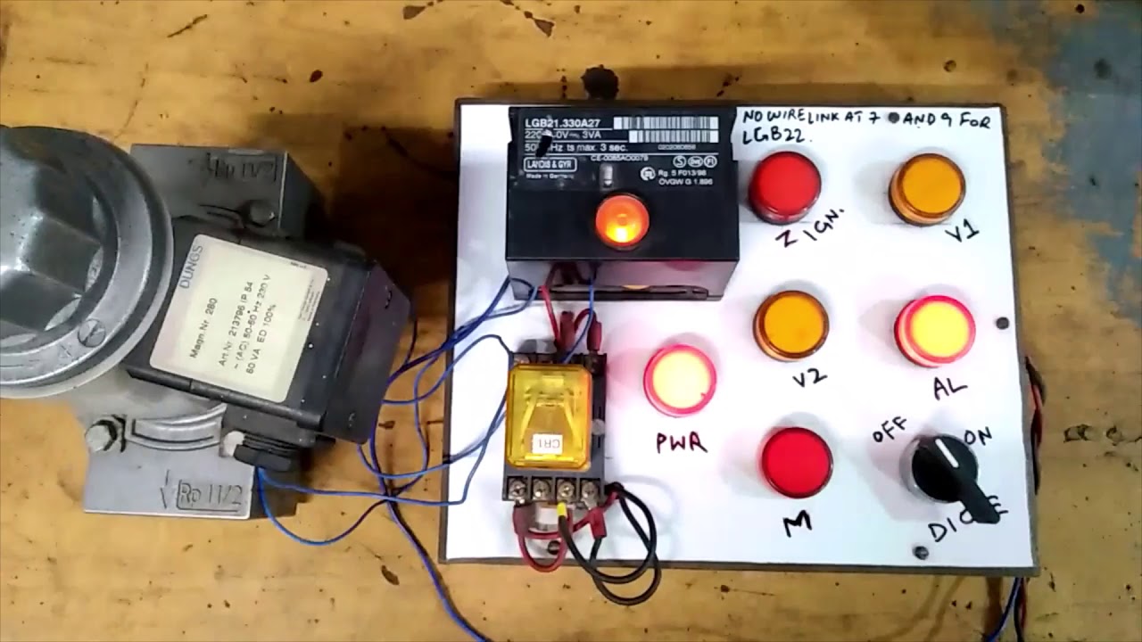 LGB21.330A27 Gas Burner Controller Checking on Test Bench
