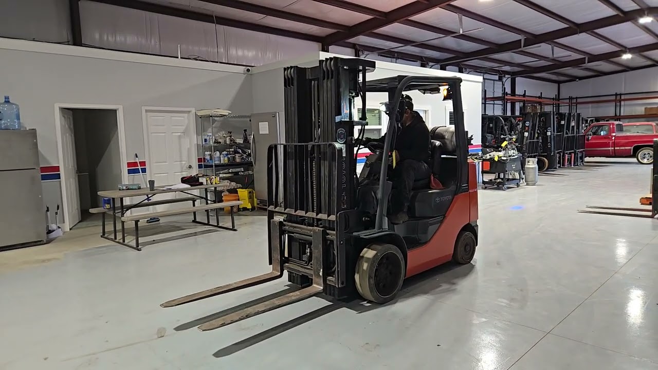 Toyota 8FGCU25 Forklift w/ Side Shift, Clamp, 3 Stage Mast & Digital Speedometer; 1,450lb Capacity