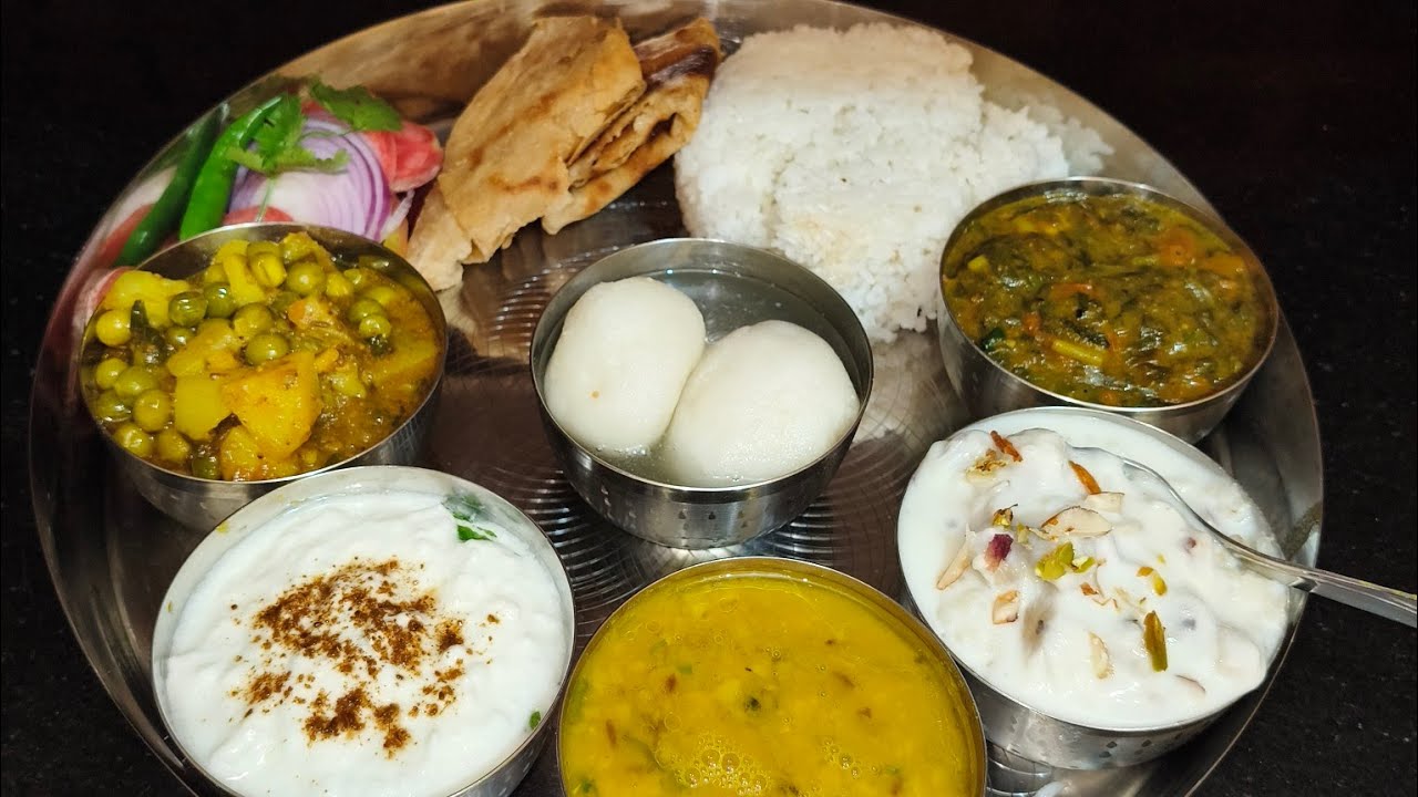 Cooking with sanjana👩‍🍳is live 🔴veg lunch thaali 😋