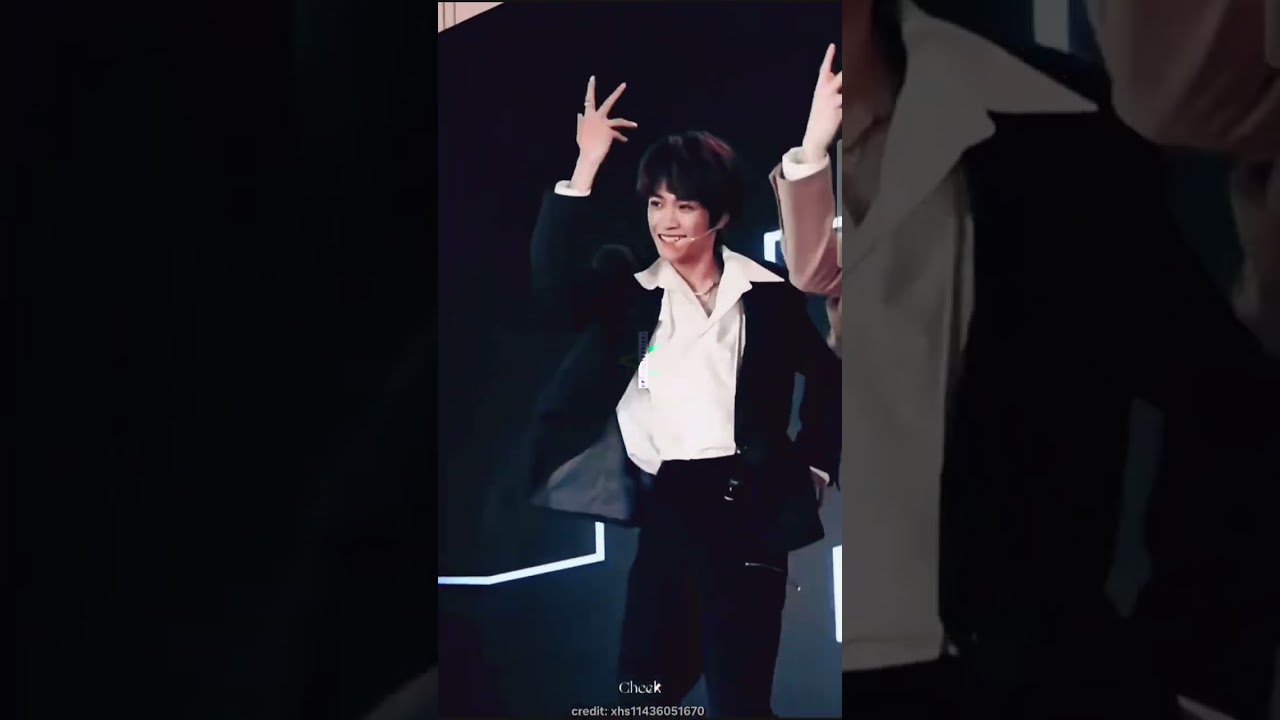 ZiYu Early Performance on October 1st, 2021 as a cpop idol (19yrs old)