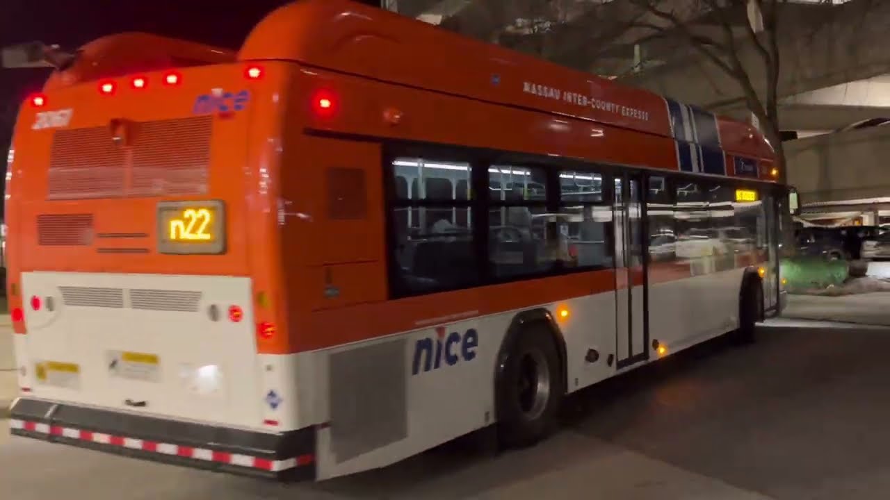 NICE Bus: Mineola Intermodal Center [ n22, n23, n24, n40/41 ]