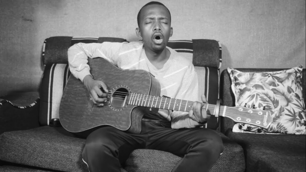 Can't Help Falling In Love by Elvis Presley Twigane kuyicuranga kuri Guitar