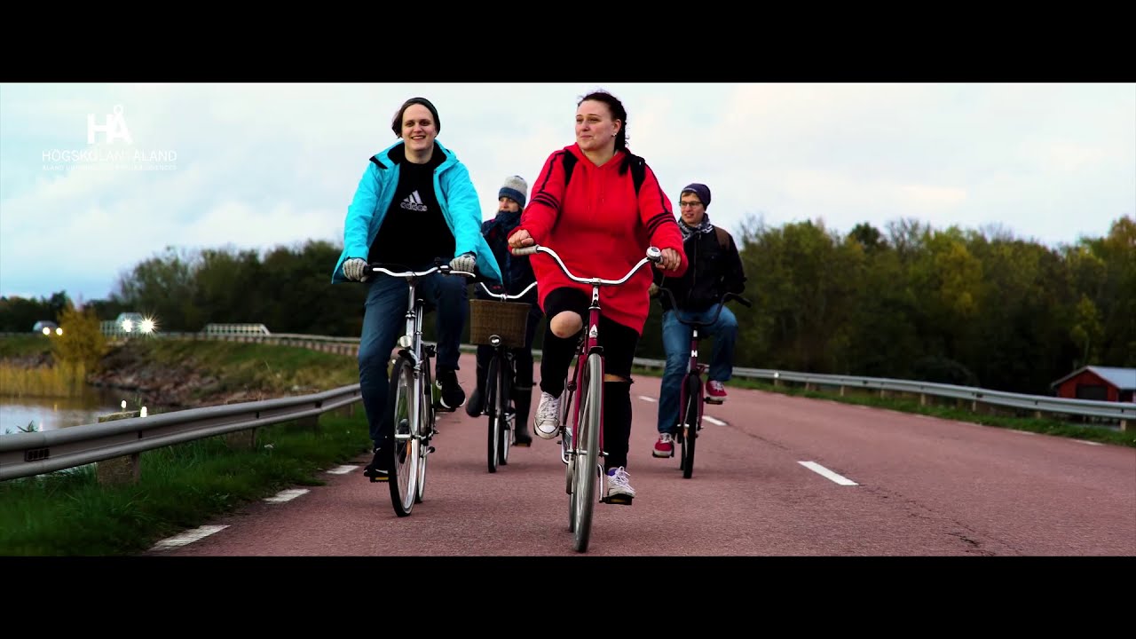 Häng med våra studeranden och få en skymt av miljöerna i och runt Högskolan på Åland.